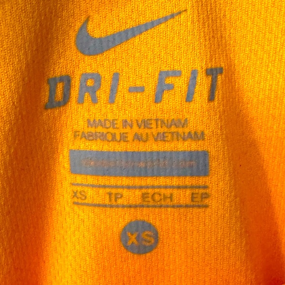 EUC NIKE DRI-FIT ATHLETIC TOP Size XS
Please see all pictures
Worn 1 X - Picture 4 of 4